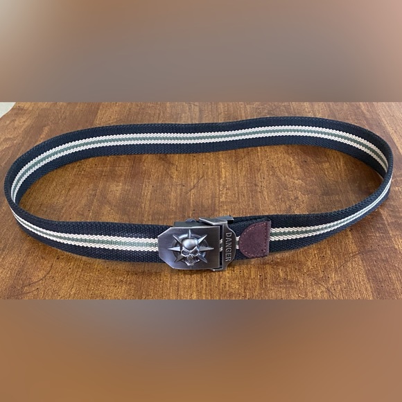 Skull Canvas Belt Men Metal Buckle Canvas Strap Belt Brand Tactics Woven Belt - Picture 2 of 5